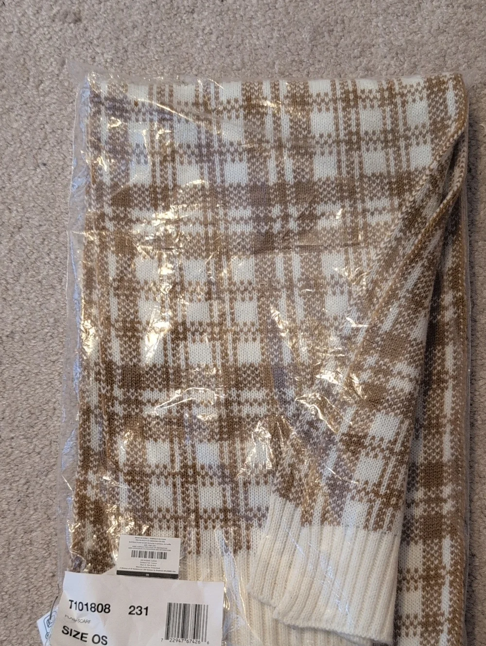 Timberland Cream and Tan Knit Scarf with Branded Tag